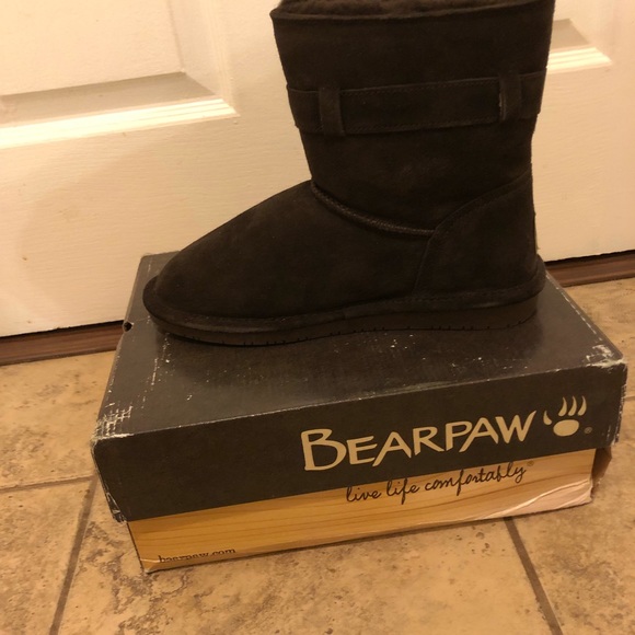 Chocolate Bearpaws NIB - Picture 2 of 4